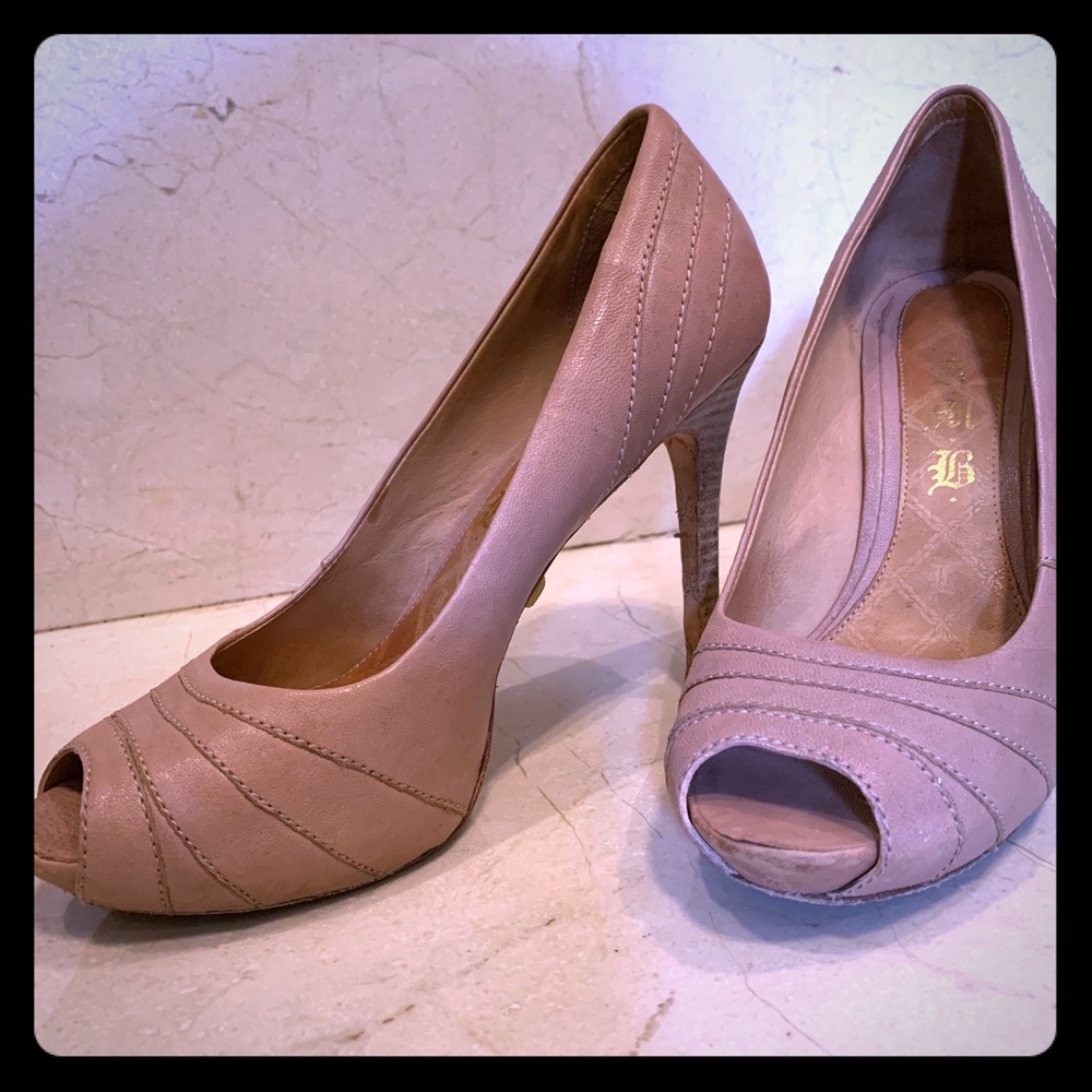 Lamb heels
